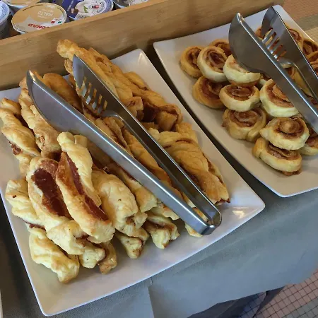 Отель Antonia Чезенатико