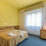 Hotel Antonia 3*
