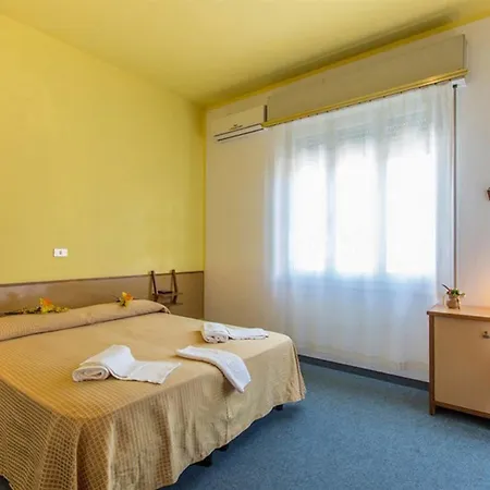 Hotel Antonia 3*