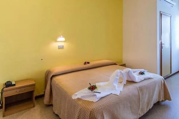 Antonia تْشيزيناتيكو